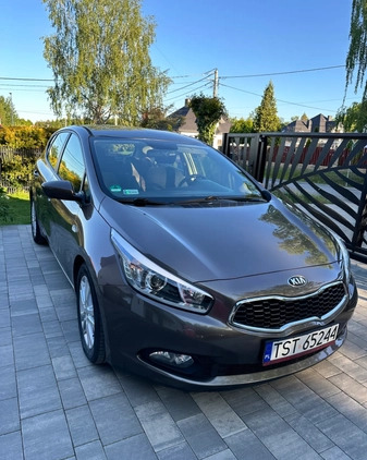 Kia Ceed cena 30000 przebieg: 159000, rok produkcji 2012 z Bieruń małe 137